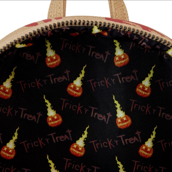 NYCC Limited Edition Trick 'r Treat Sam With Lollipop Cosplay Mini Backpack - Picture 6 of 6